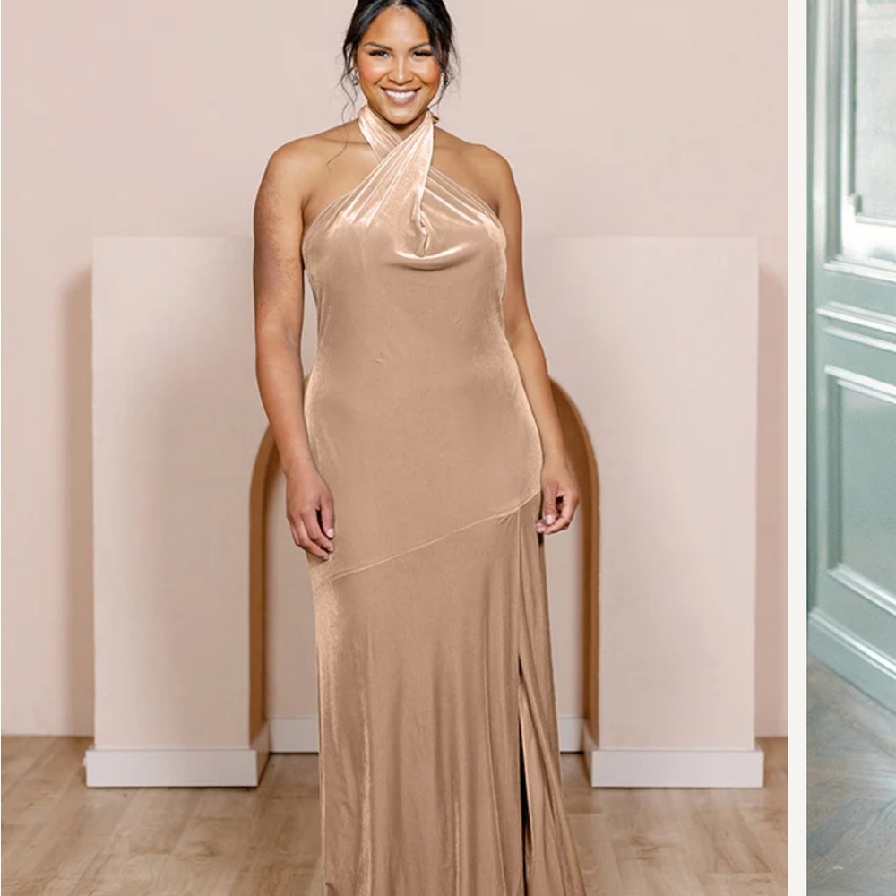 Elegant Halter Neck Satin Gown